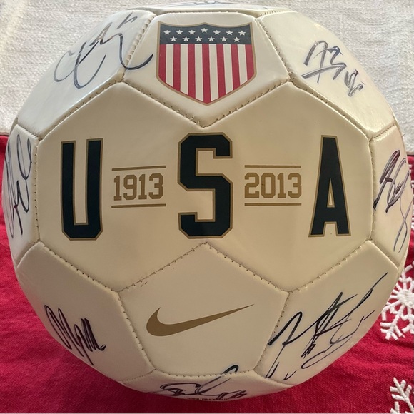 Autographed Nike USMNT USA Soccer Centennial Size 5 Commemorative Ball Rare - Picture 2 of 13
